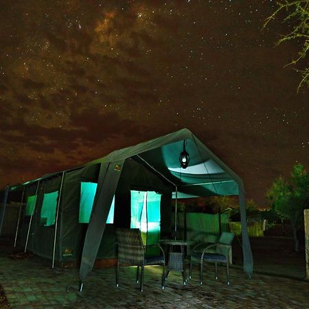 Brandberg Rest Camp Hotel Uis ภายนอก รูปภาพ