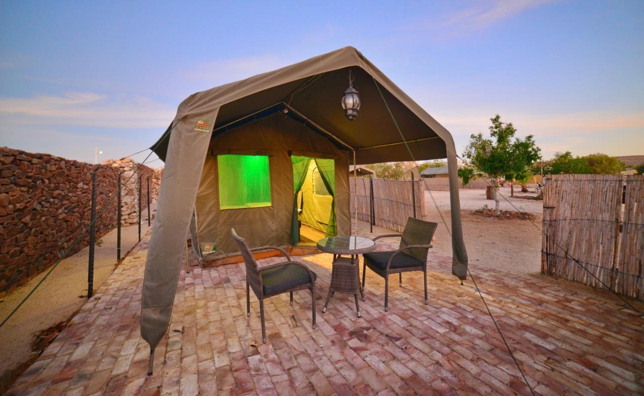 Brandberg Rest Camp Hotel Uis ภายนอก รูปภาพ